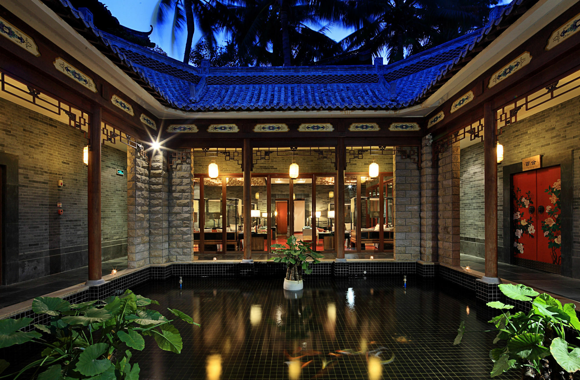Swissotel Sanya Yalong Bay Exterior photo