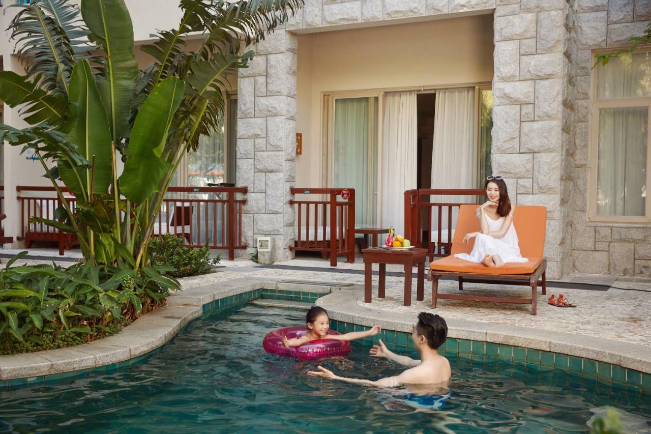 Swissotel Sanya Yalong Bay Exterior photo