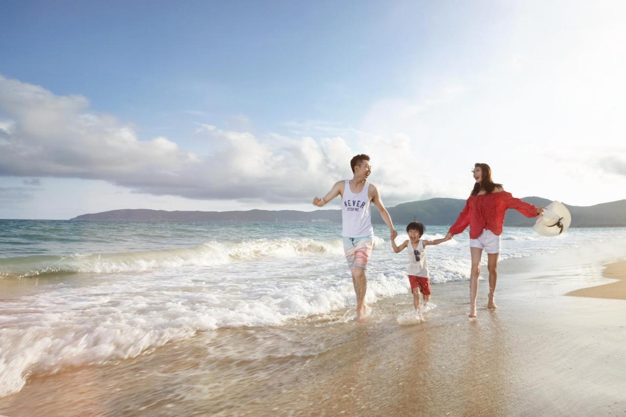 Swissotel Sanya Yalong Bay Exterior photo